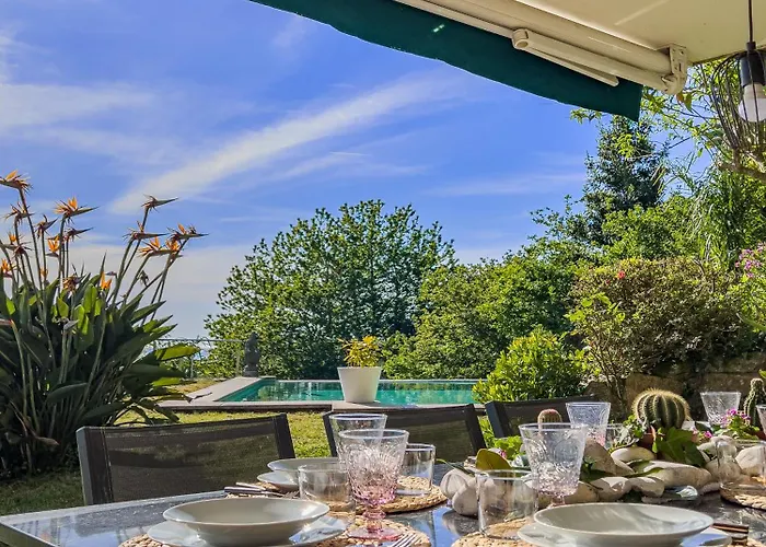 Regina Chalet Sanxenxo